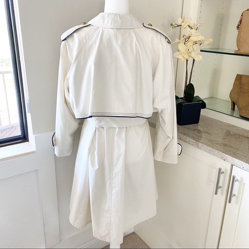 Vintage Burberry Trench Coat Ivory 12 - Picture 5 of 16